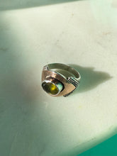 Load image into Gallery viewer, Peridot Sterling Silver &amp; 18k Gold Ring Size 6.5
