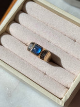 Load image into Gallery viewer, Vintage Blue Sapphire Sugarloaf &amp; Diamond Cabochon 14k Gold Ring Size 7.5
