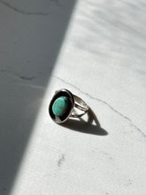 Load image into Gallery viewer, Vintage Turquoise Sterling Silver Ring Size 6.5
