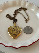 Load image into Gallery viewer, Vintage 1/20 12k Gold Fill Heart Locket
