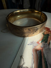 Load image into Gallery viewer, Gold Filled 1/20 12k Bangle 6.25”
