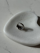 Load image into Gallery viewer, Vintage Butterfly Sterling Silver Ring Size 7
