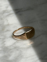 Load image into Gallery viewer, Gold ‘Z’ Initial 10k Gold Signet Ring Size 2.25
