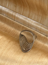 Load image into Gallery viewer, Vintage Sterling Silver Ring Size 8
