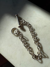 Load image into Gallery viewer, Cabochon Toggle Clasp Sterling Silver Cable Link Bracelet 8”

