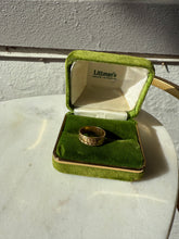 Load image into Gallery viewer, Midcentury 14k Gold Band Ring Size 6
