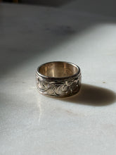 Load image into Gallery viewer, Vintage Pink Enamel Kuuipo Ring Size 6.75
