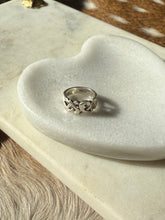 Load image into Gallery viewer, Tiffany &amp; Co Paloma Picasso Sterling Silver Ring Size 6
