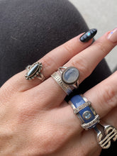 Load image into Gallery viewer, Vintage Sterling Silver Navajo Ring
