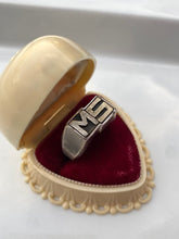 Load image into Gallery viewer, MS Initial Vintage Sterling Silver Ring
