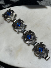 Load image into Gallery viewer, Vintage 1940s Mexico Sterling Silver Bracelet
