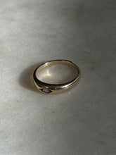 Load image into Gallery viewer, Vintage 10k Yellow Gold Diamond Midi Ring Size 2.5
