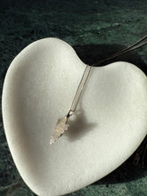 Load image into Gallery viewer, Vintage Turquoise Arrow Head Sterling Silver Necklace 21”
