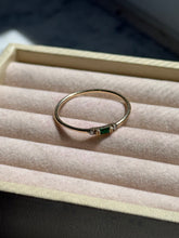 Load image into Gallery viewer, Emerald Diamond 14k Gold Ring Size 9.25
