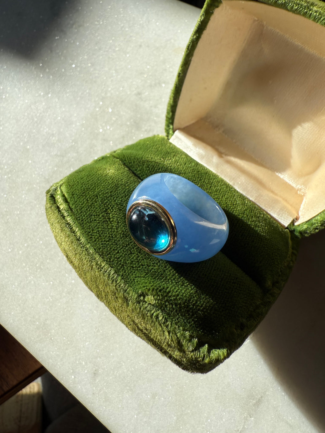 Jade & Blue Topaz Ring w/ 14k Yellow Gold Size 6.25