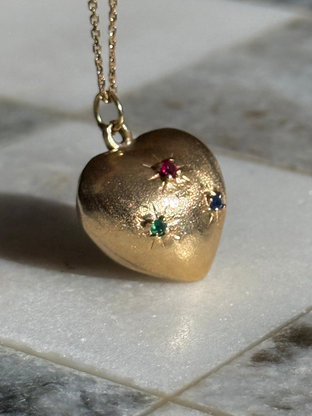 Vintage 1960s Semi-Solid 14k Gold Starburst Heart