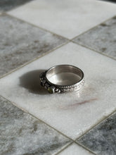 Load image into Gallery viewer, Cabochon Sterling Silver Ring Size 6.75
