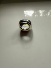 Load image into Gallery viewer, Chunky Sterling Silver Flower Ring Size 7

