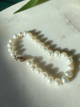 Load image into Gallery viewer, Vintage Pearl 10k Gold Bracelet 7”
