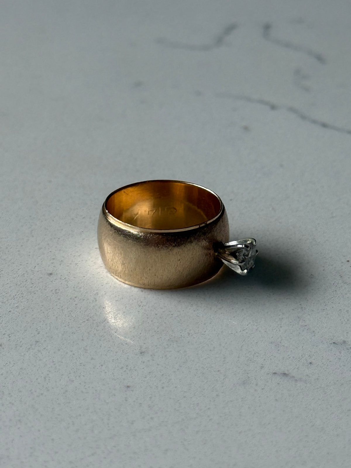 Vintage Solid 14k Gold Cigar Band Diamond Ring Size 5.5