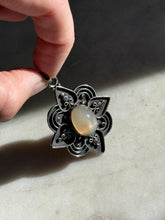 Load image into Gallery viewer, Vintage Sterling Silver Pendant
