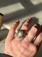 Load image into Gallery viewer, Pearl Sterling Silver &amp; 14k Gold Ring Size 6
