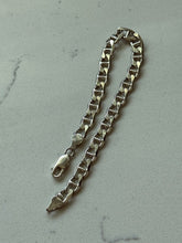 Load image into Gallery viewer, Flat Mariner Link Solid Sterling Silver Bracelet 8”

