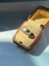 Load image into Gallery viewer, Moonstone Star Sterling Silver Ring
