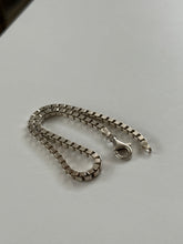 Load image into Gallery viewer, Vintage Box Chain Solid Sterling Silver Bracelet 9”
