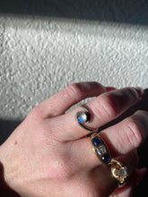 Load image into Gallery viewer, Moonstone Sterling Silver Ring Size 6
