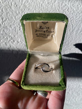 Load image into Gallery viewer, Moonstone Sterling Silver Ring Size 6
