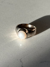 Load image into Gallery viewer, Solid Sterling Silver Pearl Ring Size 6.25
