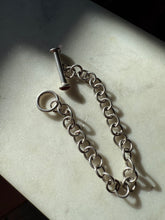 Load image into Gallery viewer, Cabochon Toggle Clasp Sterling Silver Cable Link Bracelet 8”

