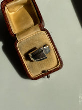 Load image into Gallery viewer, Chunky Sterling Silver Ring Size 7
