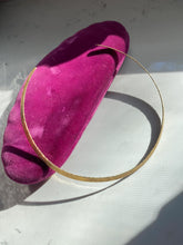 Load image into Gallery viewer, Italian Hammered Gold Vermeil Solid Omega Torque Chain Necklace
