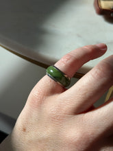 Load image into Gallery viewer, Vintage Green Jade Sterling Silver Ring Size 4.5
