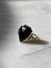 Load image into Gallery viewer, Vintage Black Onyx 10k Gold Ring Size 6
