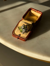 Load image into Gallery viewer, Green &amp; White Sterling Silver Ring Size 7
