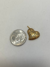 Load image into Gallery viewer, Cutout Heart 14k Gold Pendant
