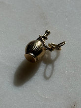 Load image into Gallery viewer, Midcentury 14k Yellow Gold Chianti Bottle Charm
