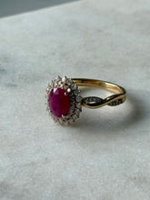 Load image into Gallery viewer, Designer Iliana 18k Gold Diamond &amp; Ruby Ring Size 8
