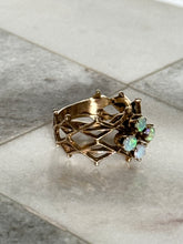 Load image into Gallery viewer, Vintage Solid 14k Gold Opal Ring
