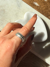 Load image into Gallery viewer, Milor Italy Sterling Silver Ring Size 8.75
