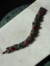 Load image into Gallery viewer, Vintage 1980s Gripoix Style Cabochon Chunky Costume Bracelet 7”
