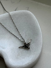Load image into Gallery viewer, Vintage Bull Sterling Silver Necklace 18”
