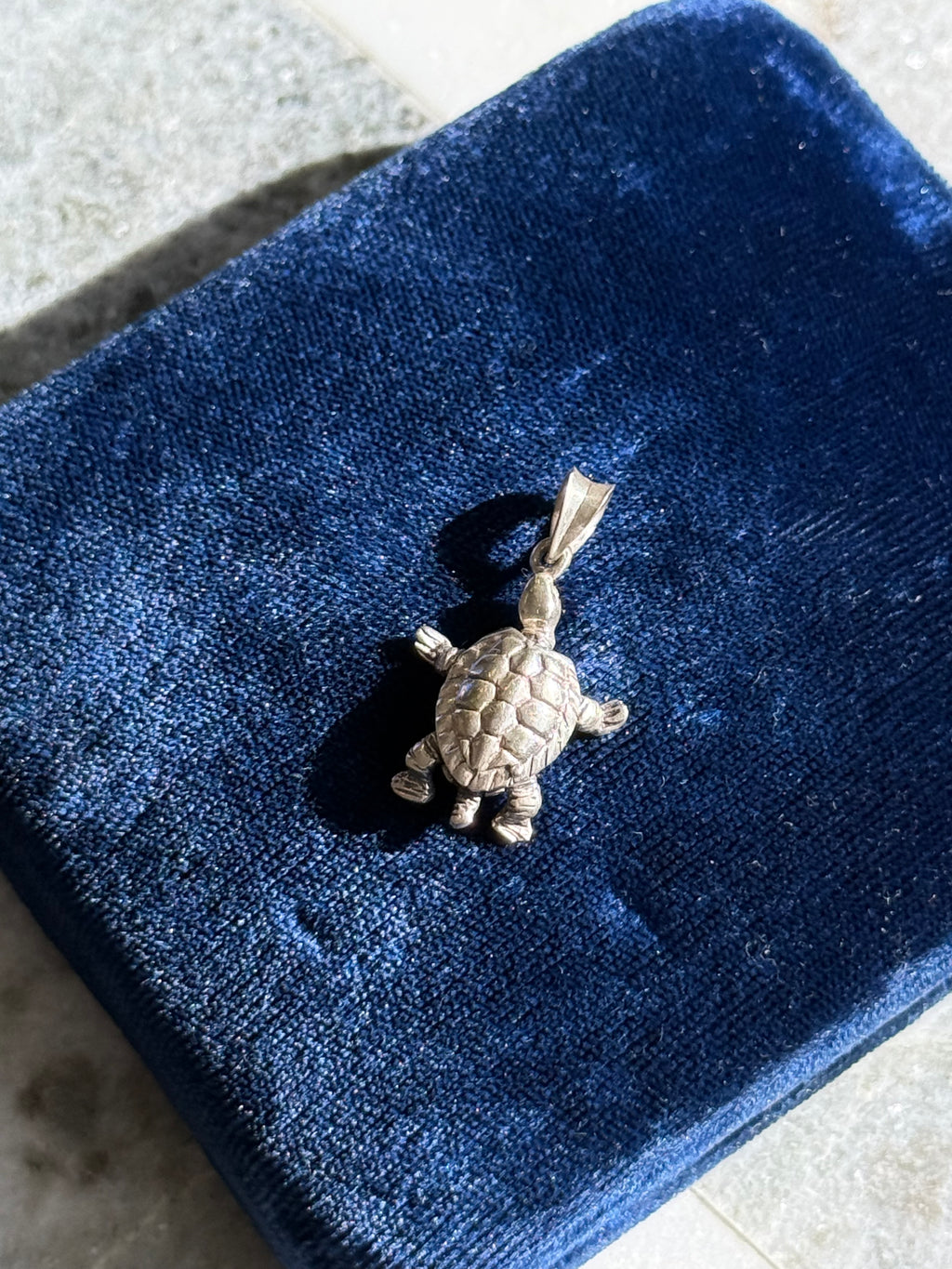 Vintage Sterling Silver Turtle Pendant
