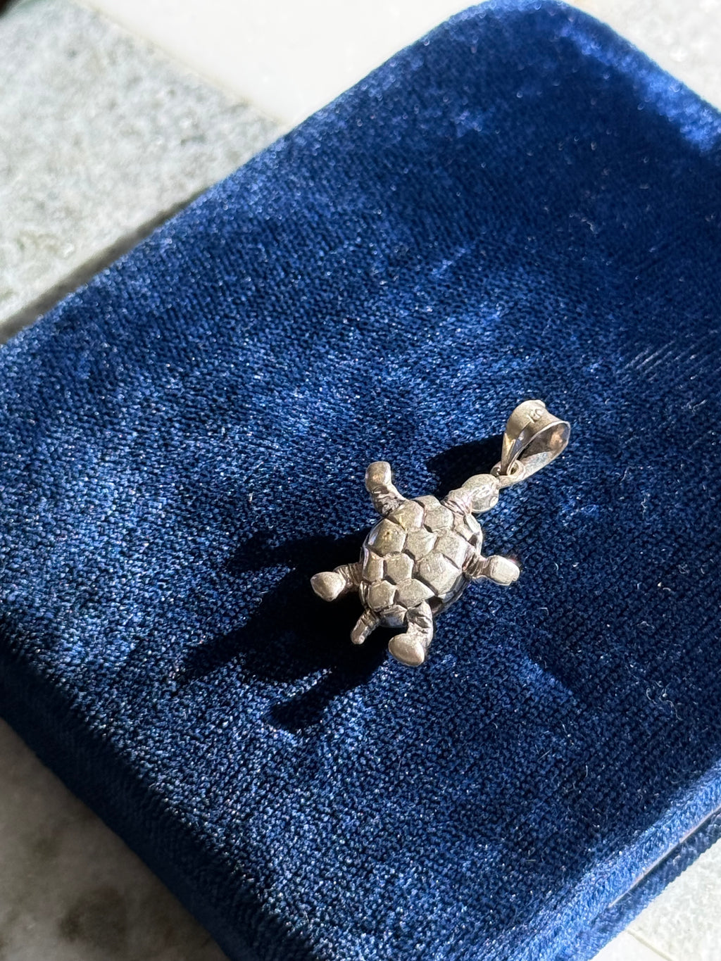 Vintage Sterling Silver Turtle Pendant
