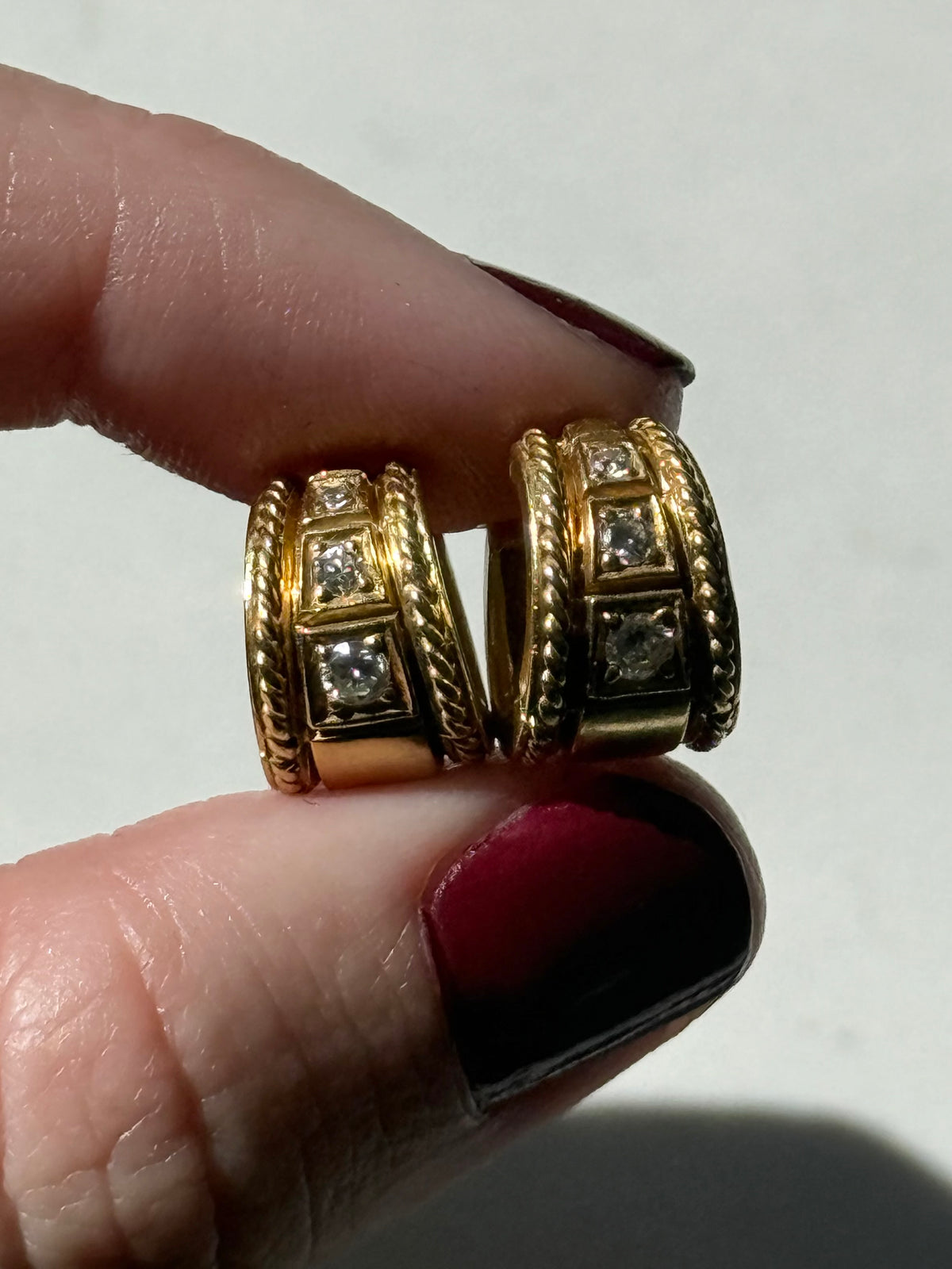 Vintage Solid 18k Gold Diamond Clicker Hoops