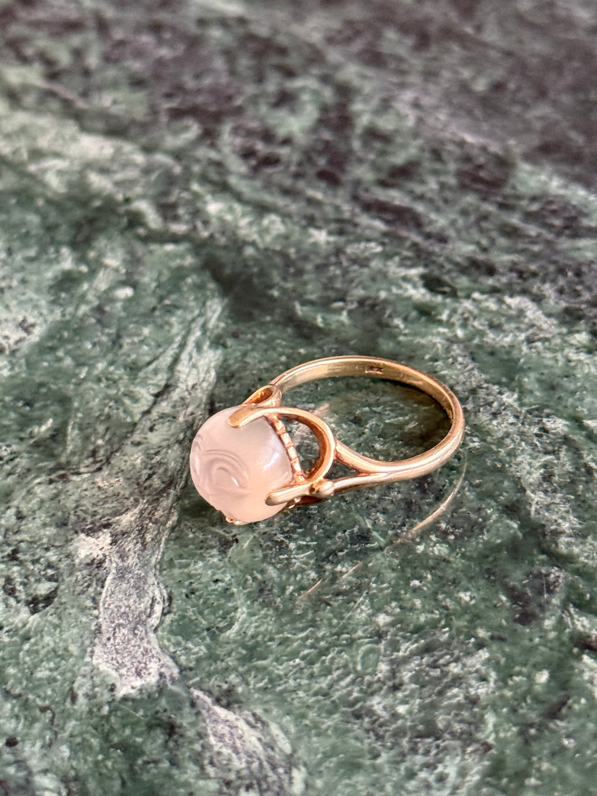 Vintage Moonstone Moonface 10k Gold Ring